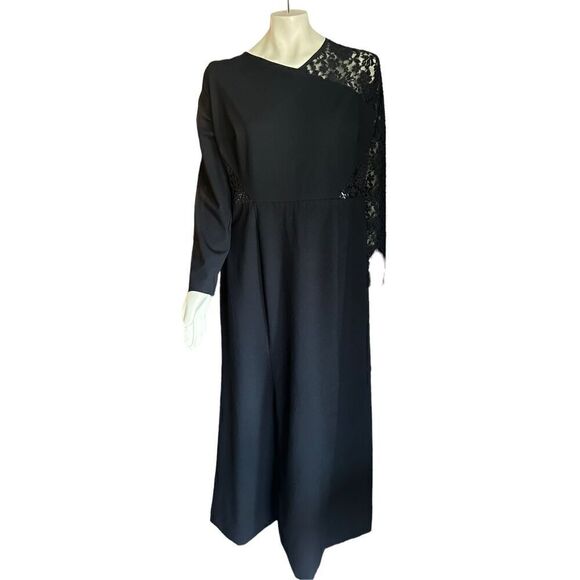 Fame and Partners Women's Asymmetrical Lace V-Back Maxi Dress Black Size 20 NWT - Picture 2 of 16